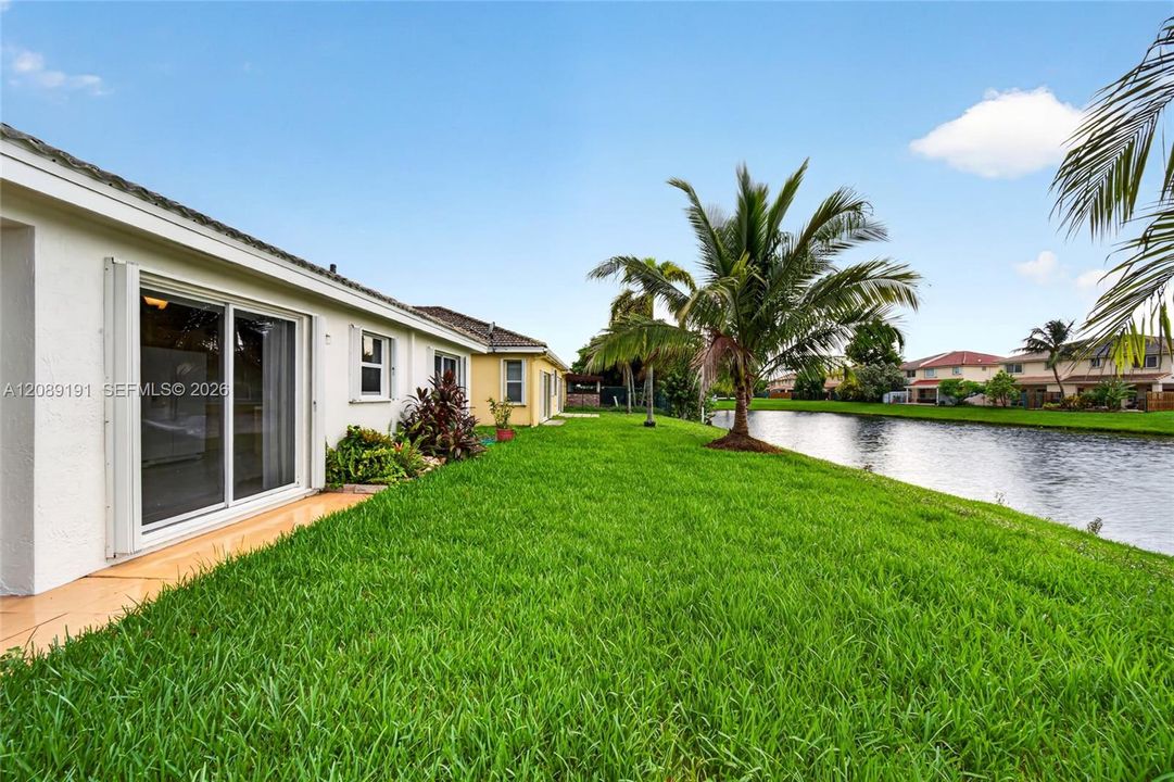 En Venta: $650,000 (3 camas, 2 baños, 1508 Pies cuadrados)