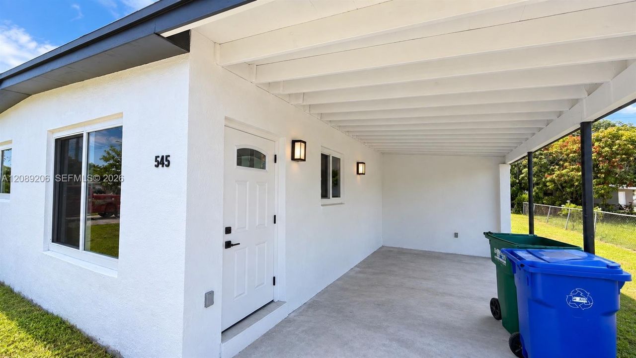 На продажу: $389,900 (3 спален, 2 ванн, 1047 Квадратных фут)
