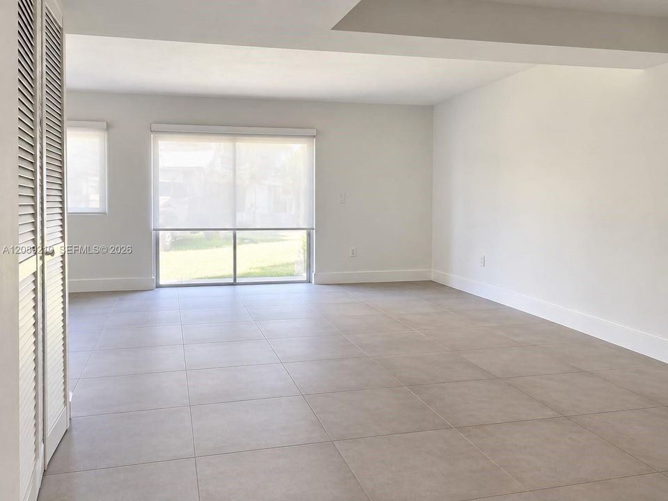 En Renta: $2,475 (2 camas, 2 baños, 1108 Pies cuadrados)