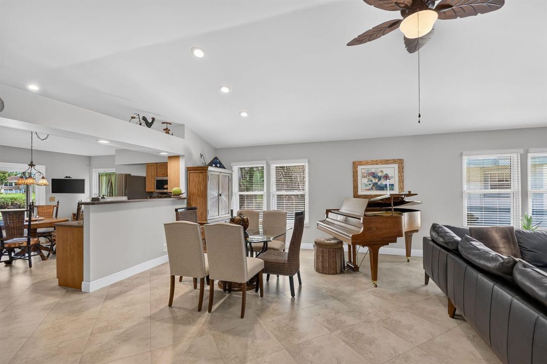 Dining/Living