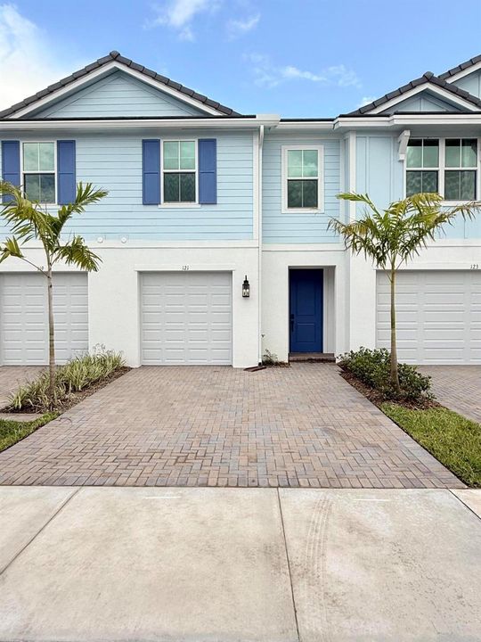 121 SE BIRCH TER