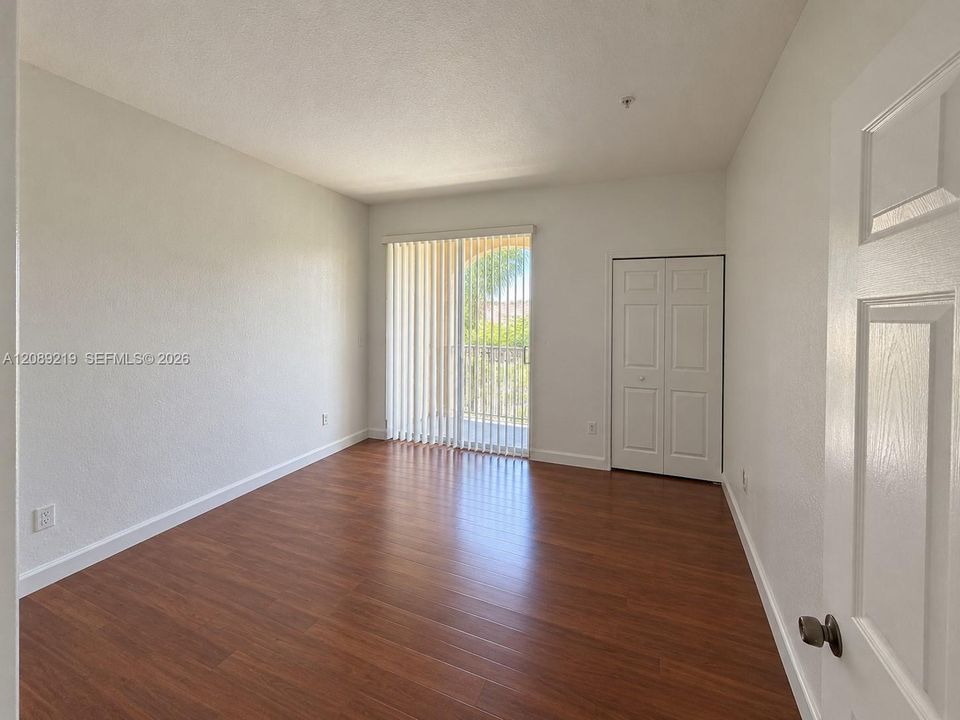 For Sale: $399,000 (3 beds, 2 baths, 1340 Square Feet)