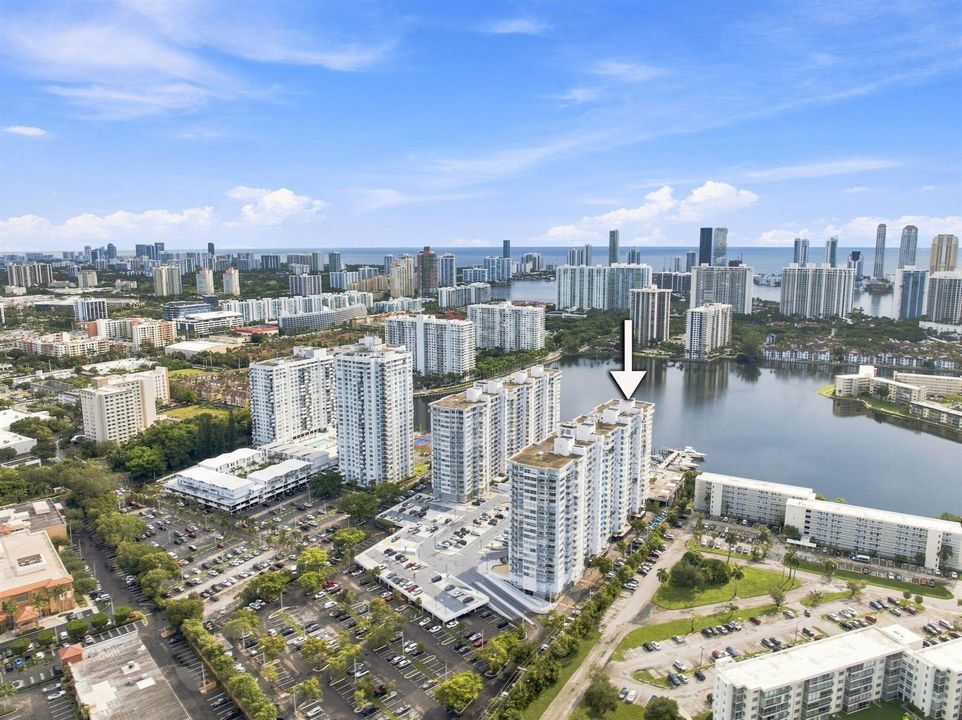 43-web-or-mls-18021-biscayne-blvd-901