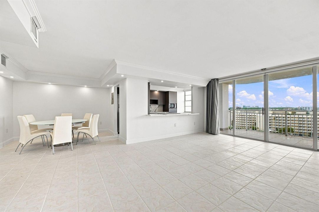 4-web-or-mls-18021-biscayne-blvd-901