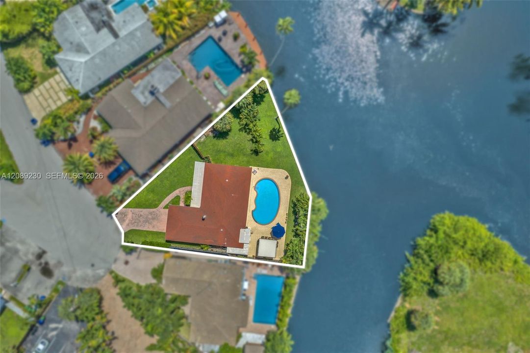 En Venta: $1,275,000 (3 camas, 2 baños, 1228 Pies cuadrados)