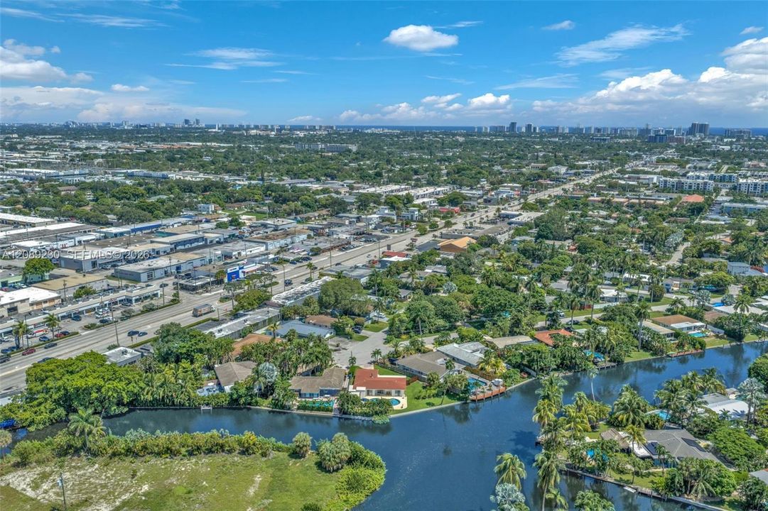 En Venta: $1,275,000 (3 camas, 2 baños, 1228 Pies cuadrados)