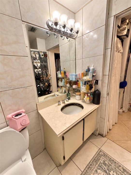 На продажу: $349,000 (3 спален, 2 ванн, 1284 Квадратных фут)