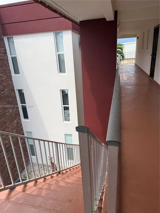 For Sale: $185,888 (1 beds, 1 baths, 540 Square Feet)
