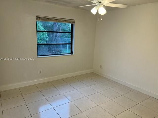 В аренду: $3,500 (4 спален, 2 ванн, 1344 Квадратных фут)