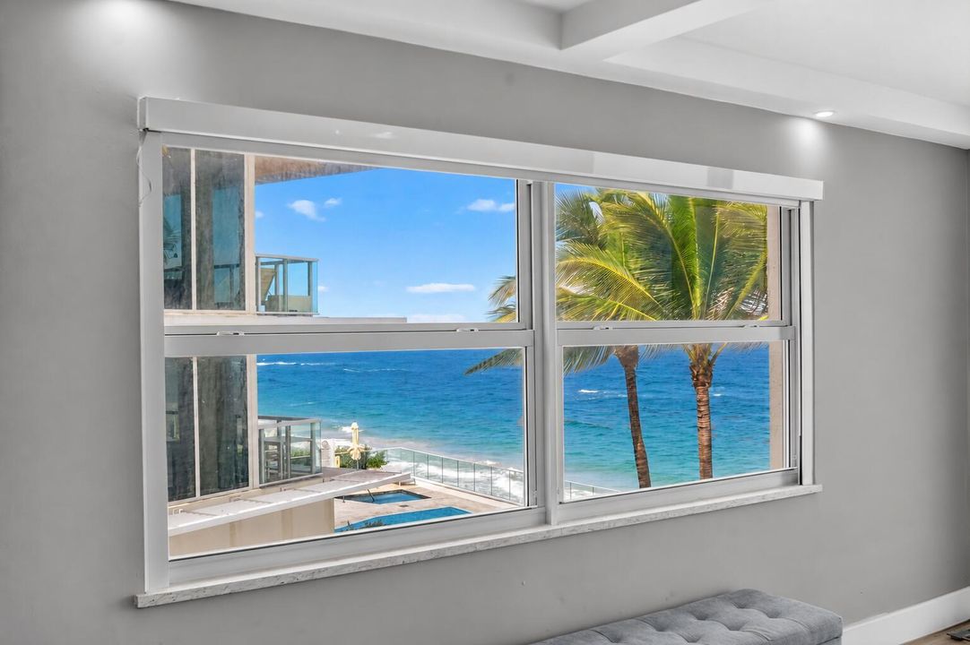 Master bedroom view from window - Beach