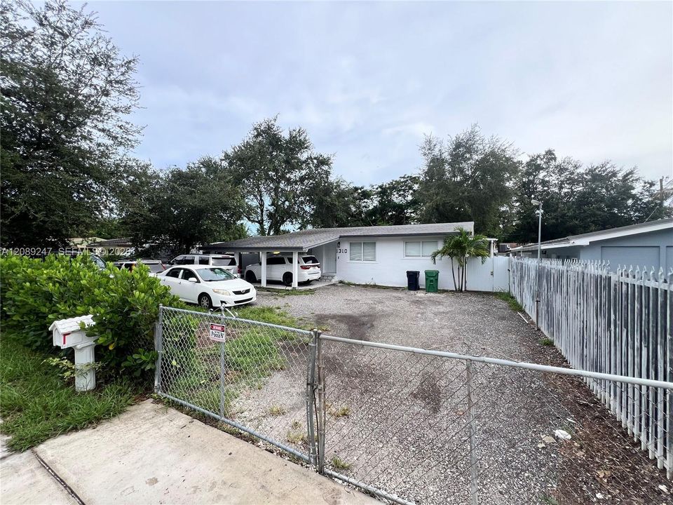En Venta: $550,000 (3 camas, 2 baños, 1250 Pies cuadrados)