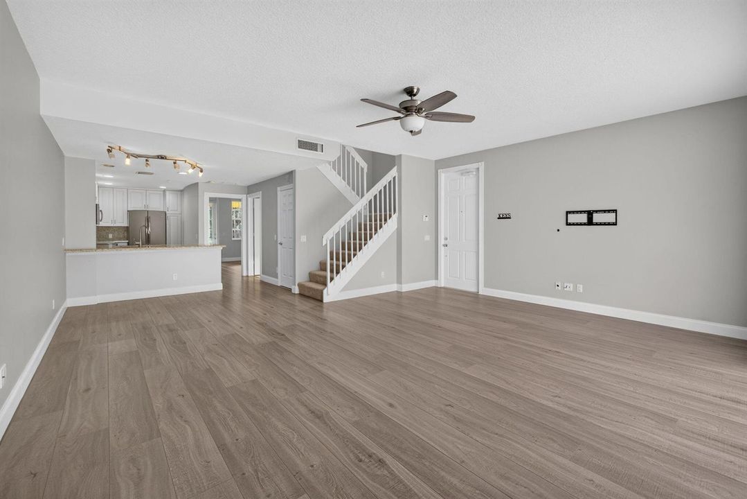 13-web-or-mls-5D1A5093