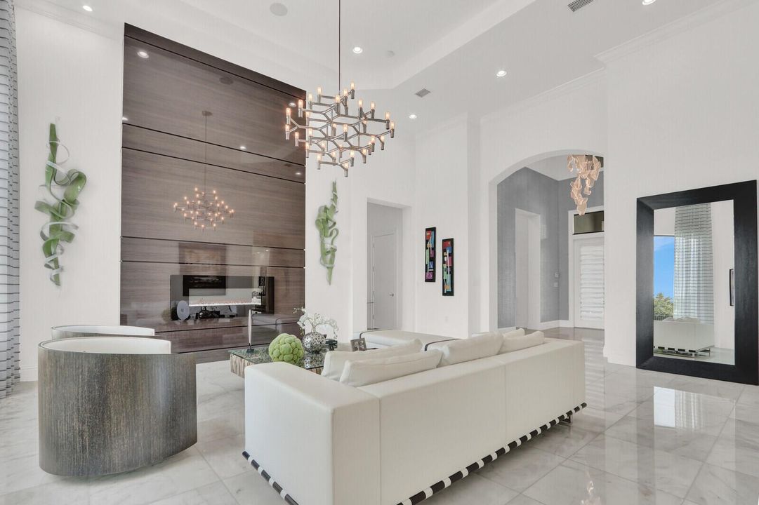 FORMAL LIVING ROOM