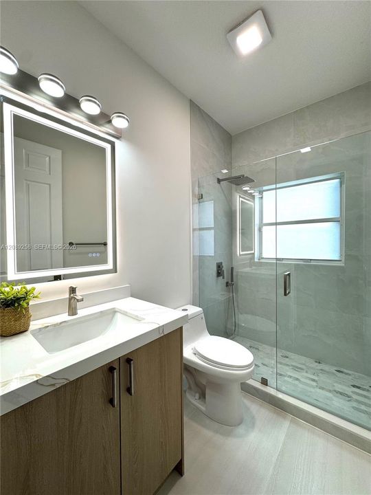 For Sale: $599,990 (3 beds, 2 baths, 1934 Square Feet)