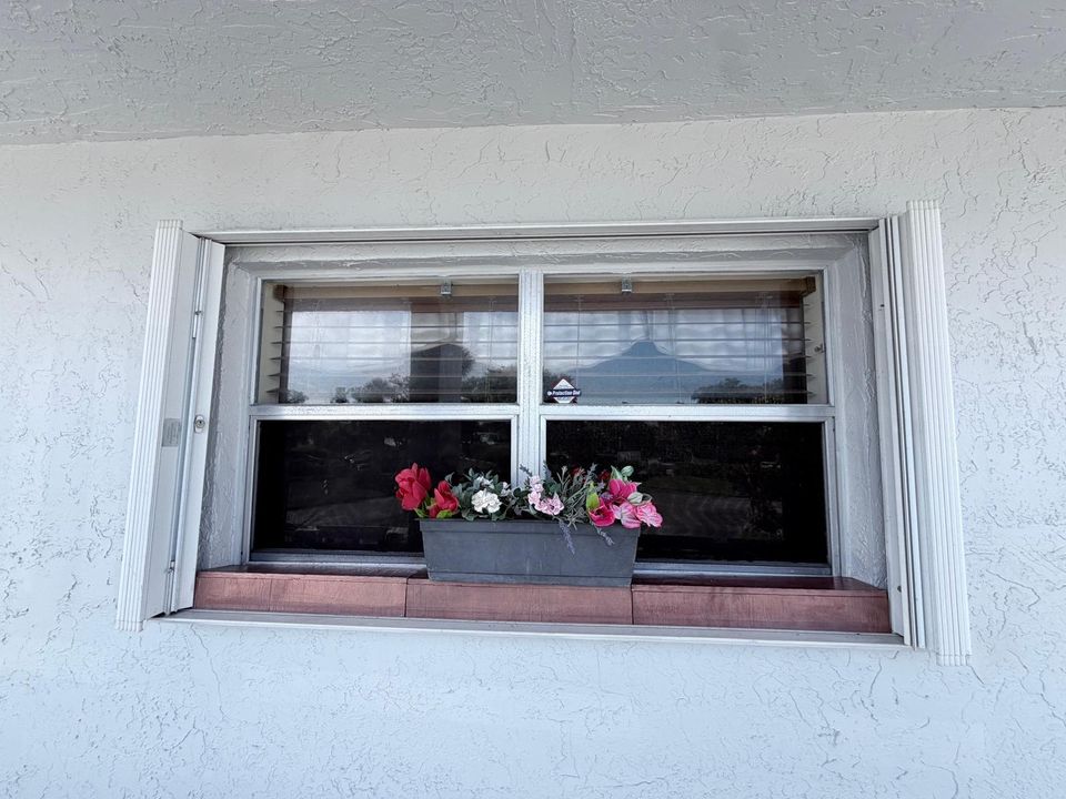 34ca589e-055a-461d-9076-32bb298ed669