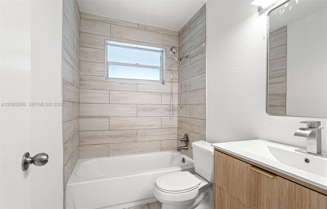 For Sale: $609,900 (3 beds, 2 baths, 1270 Square Feet)