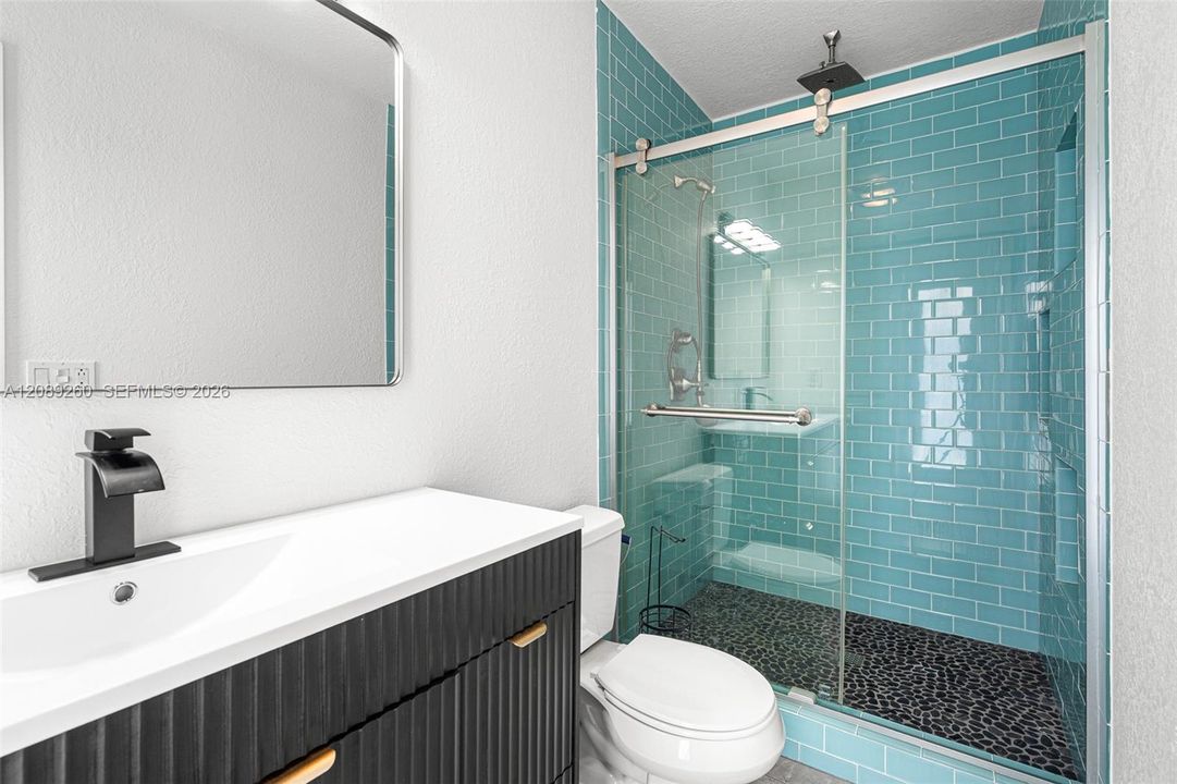 For Sale: $609,900 (3 beds, 2 baths, 1270 Square Feet)