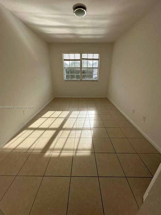 For Rent: $3,000 (2 beds, 2 baths, 1424 Square Feet)
