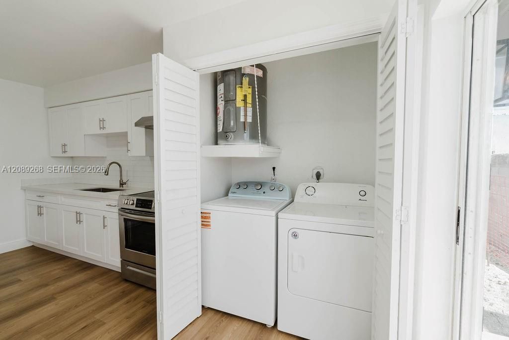 For Rent: $2,000 (2 beds, 1 baths, 1670 Square Feet)