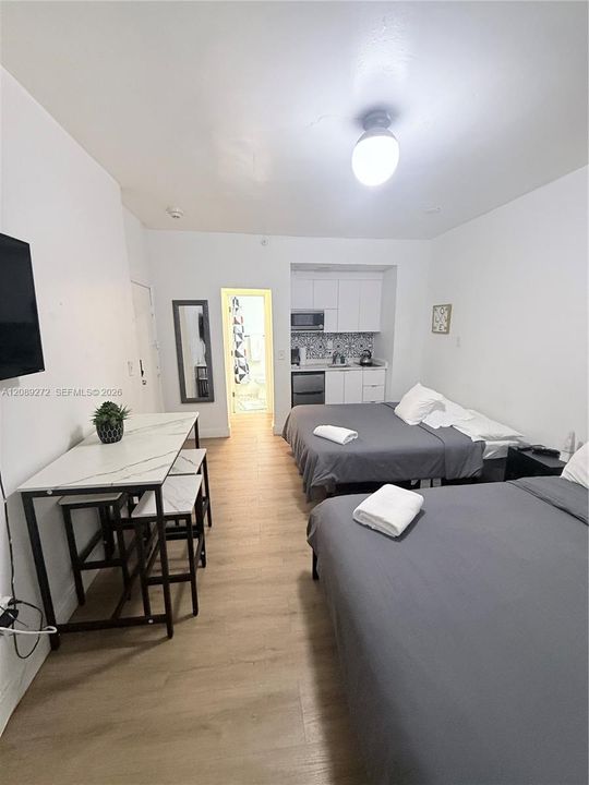 В аренду: $1,550 (0 спален, 1 ванн, 480 Квадратных фут)