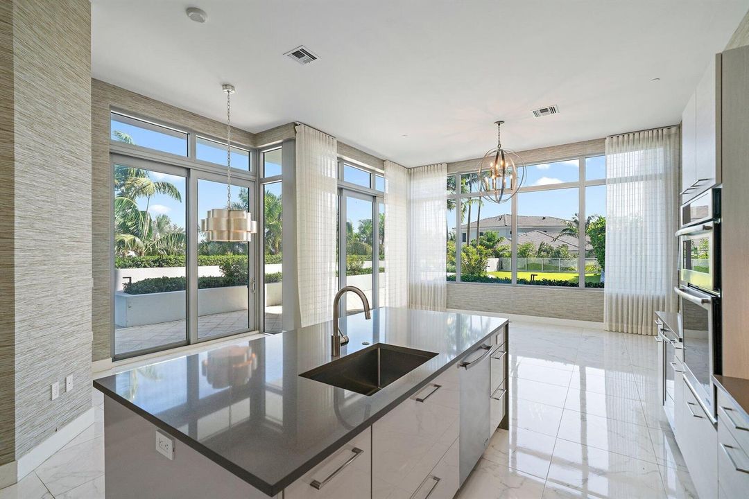 051-1WaterClubWay-301-NorthPalmBeach-SMA