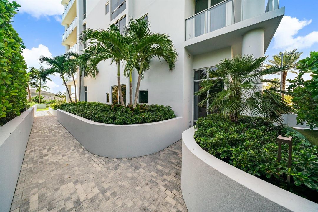 090-1WaterClubWay-301-NorthPalmBeach-SMA