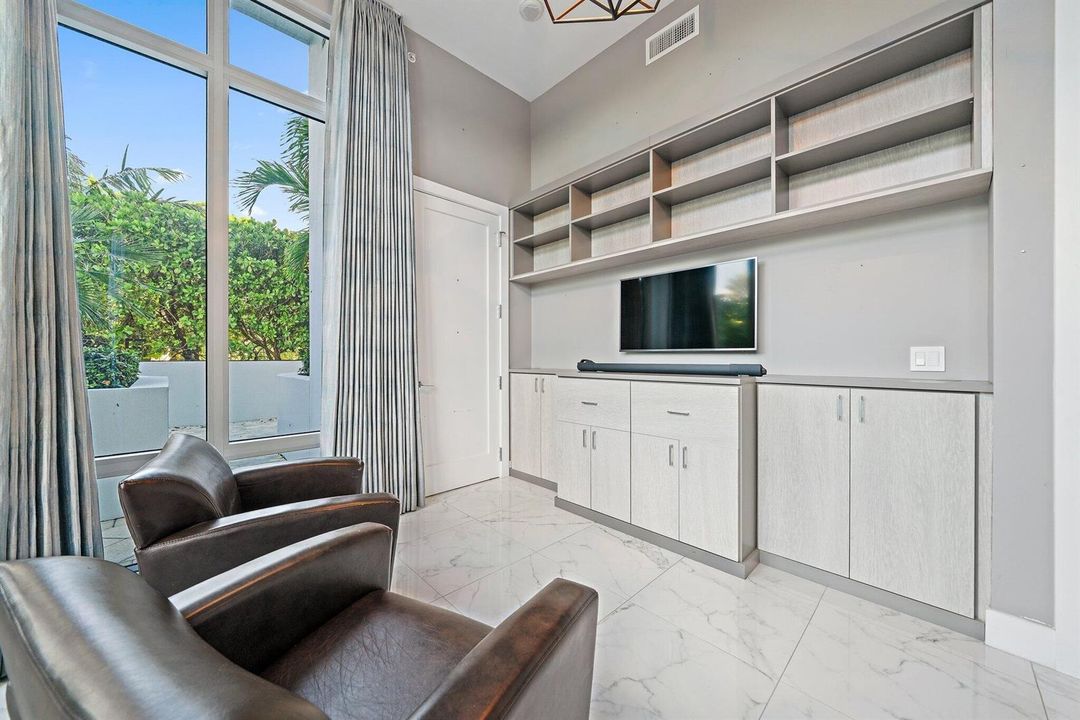 084-1WaterClubWay-301-NorthPalmBeach-SMA