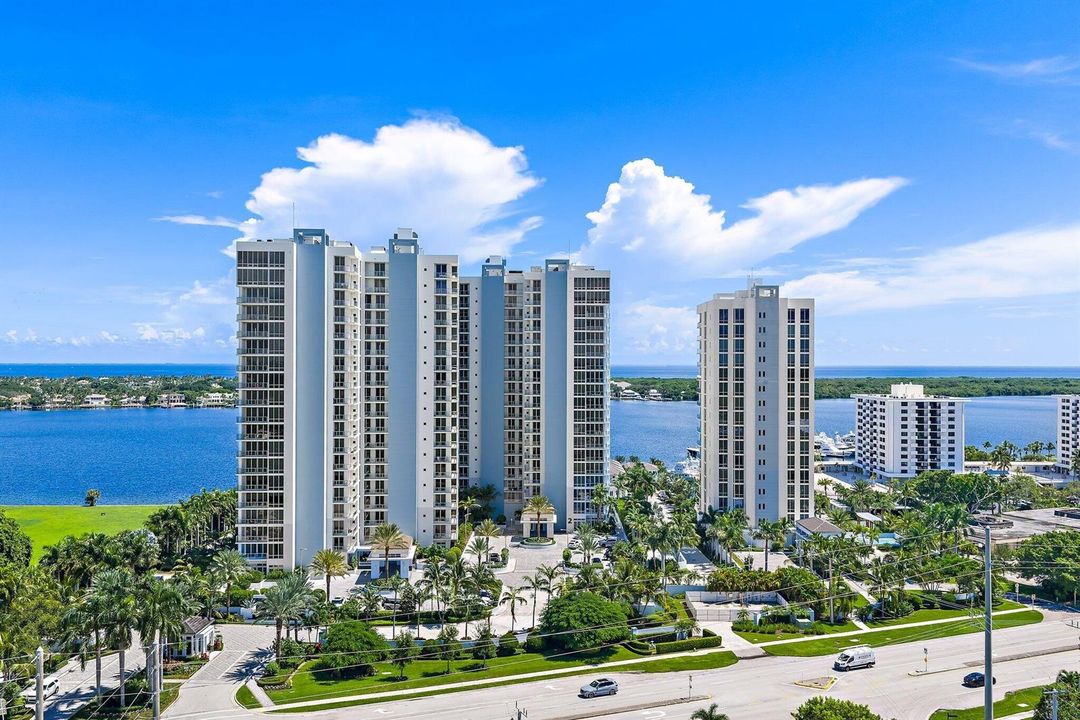 018-1WaterClubWay-301-NorthPalmBeach-SMA