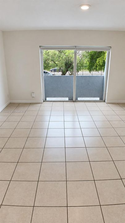 For Rent: $1,900 (2 beds, 1 baths, 223601 Square Feet)
