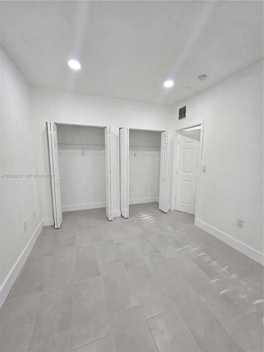В аренду: $1,850 (1 спален, 1 ванн, 675 Квадратных фут)