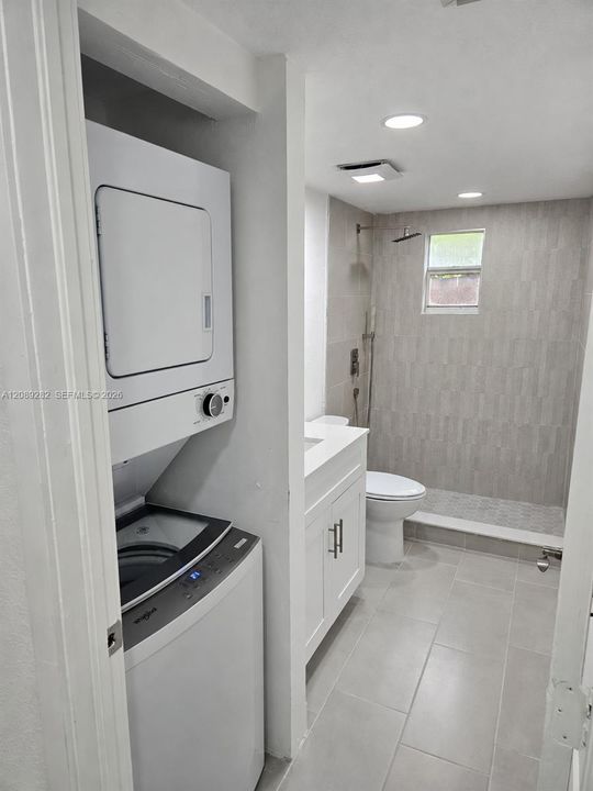 В аренду: $1,850 (1 спален, 1 ванн, 675 Квадратных фут)