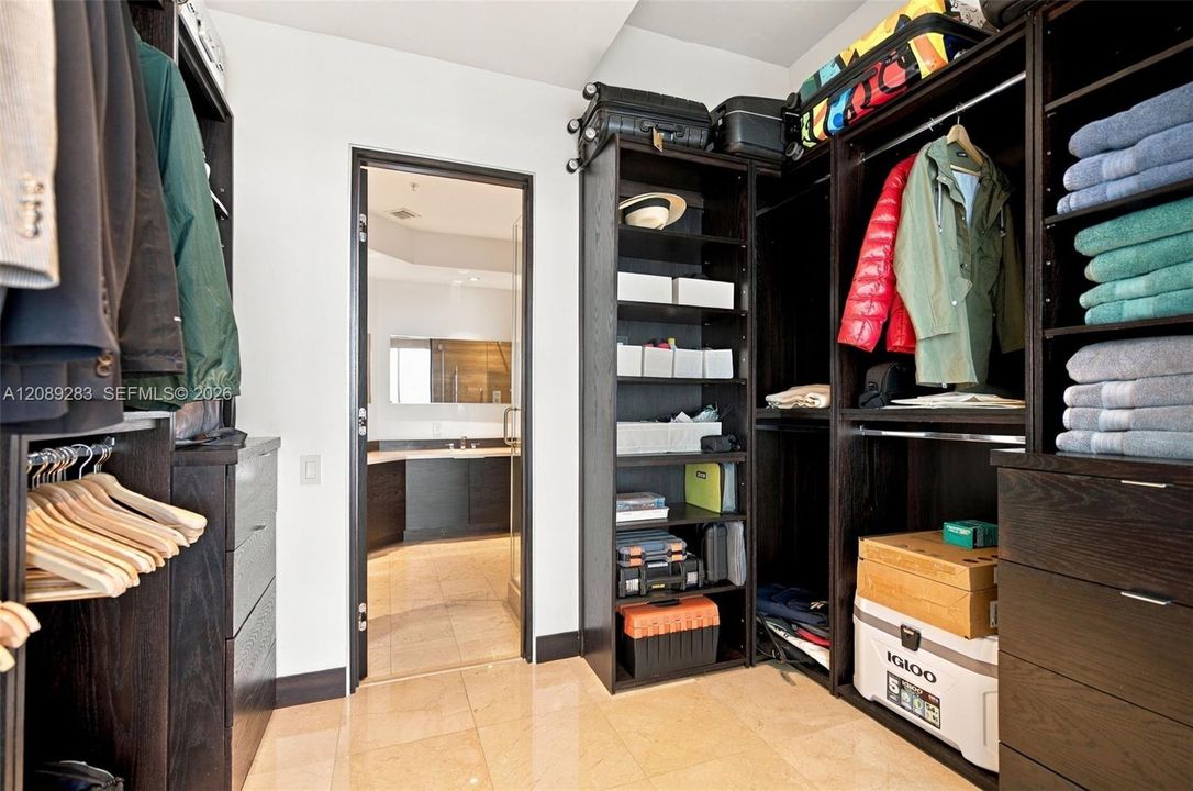В аренду: $12,000 (3 спален, 4 ванн, 2910 Квадратных фут)