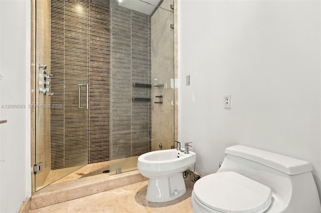 В аренду: $12,000 (3 спален, 4 ванн, 2910 Квадратных фут)