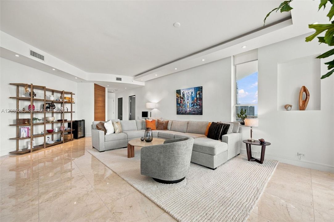 В аренду: $12,000 (3 спален, 4 ванн, 2910 Квадратных фут)