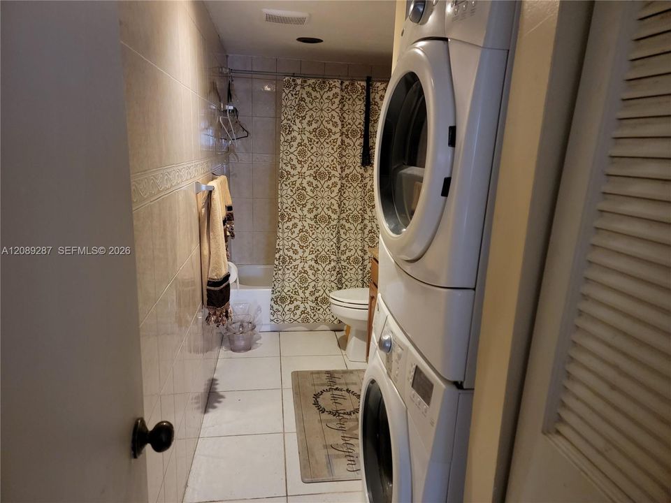 En Venta: $130,000 (2 camas, 2 baños, 1085 Pies cuadrados)