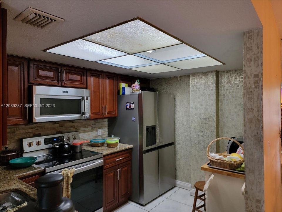 En Venta: $130,000 (2 camas, 2 baños, 1085 Pies cuadrados)