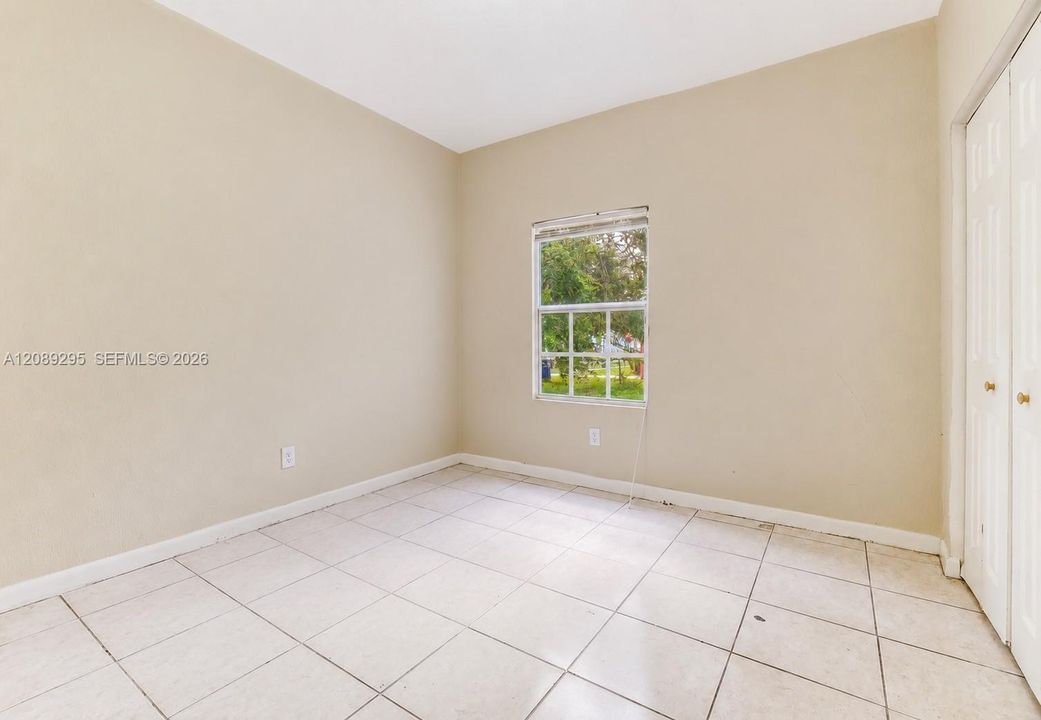 En Venta: $725,000 (0 camas, 0 baños, 2708 Pies cuadrados)