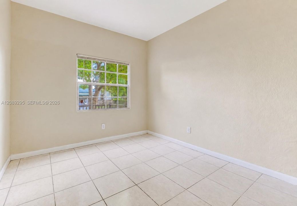 En Venta: $725,000 (0 camas, 0 baños, 2708 Pies cuadrados)