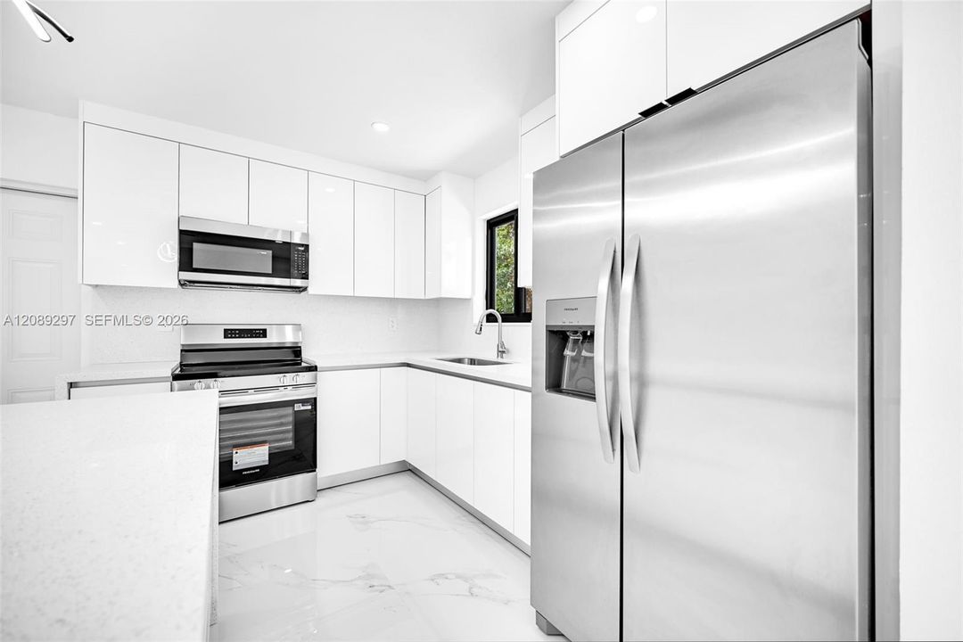 For Sale: $589,000 (4 beds, 2 baths, 1270 Square Feet)
