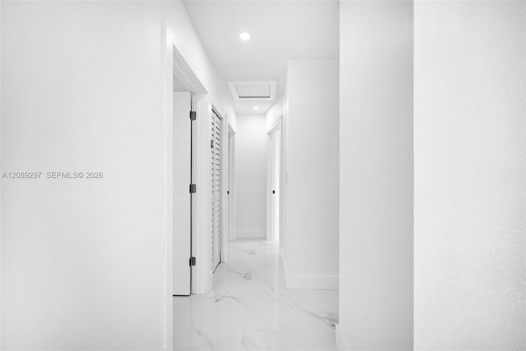 For Sale: $589,000 (4 beds, 2 baths, 1270 Square Feet)