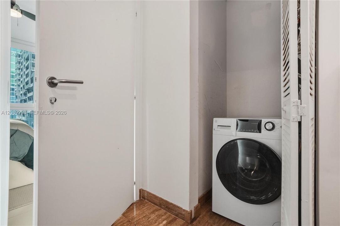 На продажу: $359,900 (1 спален, 1 ванн, 539 Квадратных фут)
