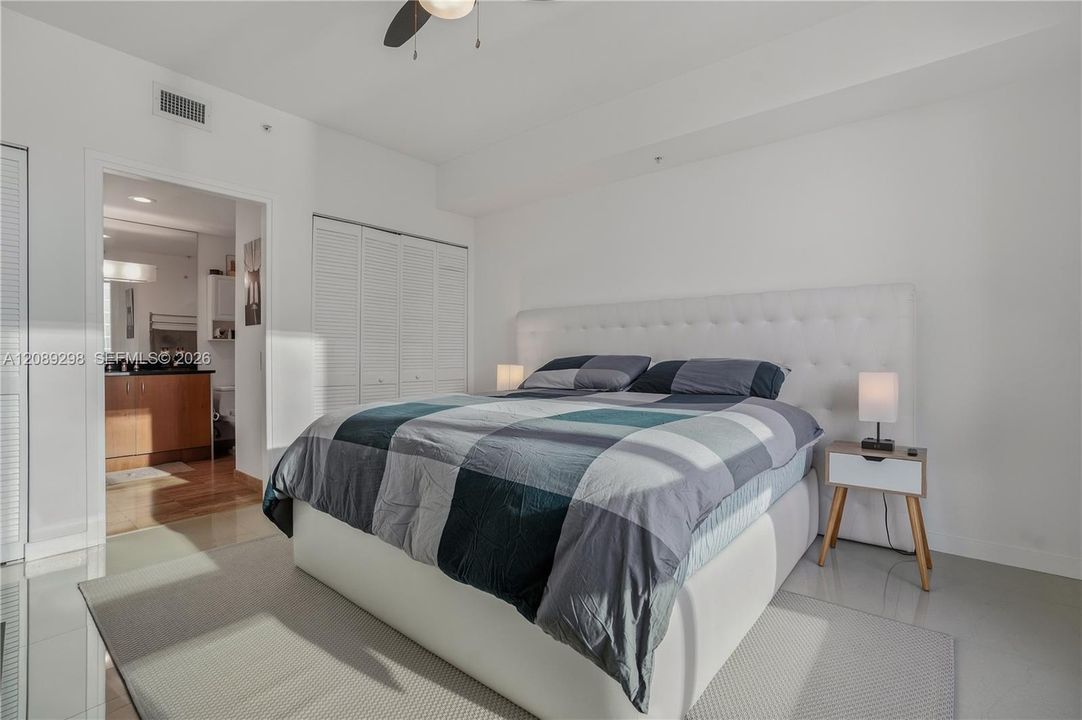 На продажу: $359,900 (1 спален, 1 ванн, 539 Квадратных фут)