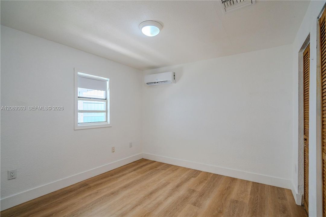 В аренду: $1,700 (1 спален, 1 ванн, 500 Квадратных фут)