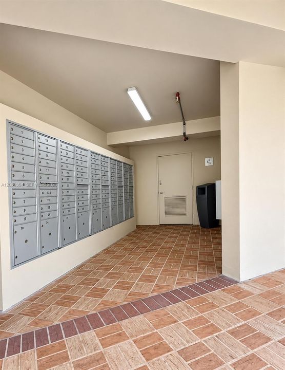 En Renta: $2,050 (2 camas, 2 baños, 965 Pies cuadrados)