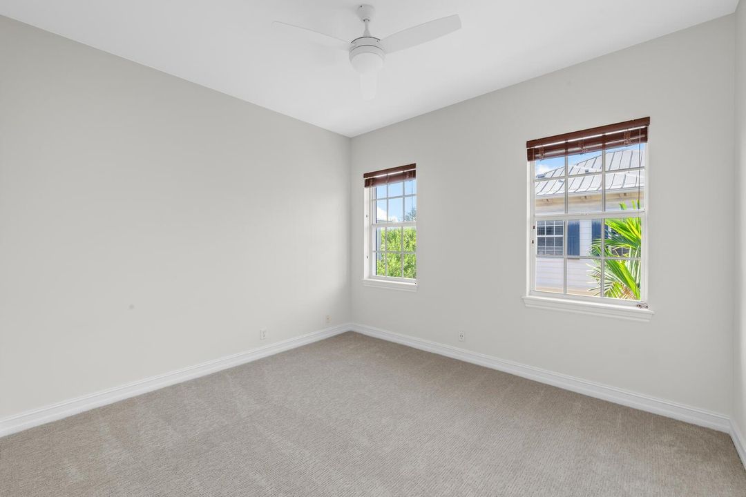 310 Tuxedo Ln West Palm Beach-large-040-