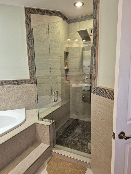 For Sale: $1,150,000 (5 beds, 2 baths, 2158 Square Feet)