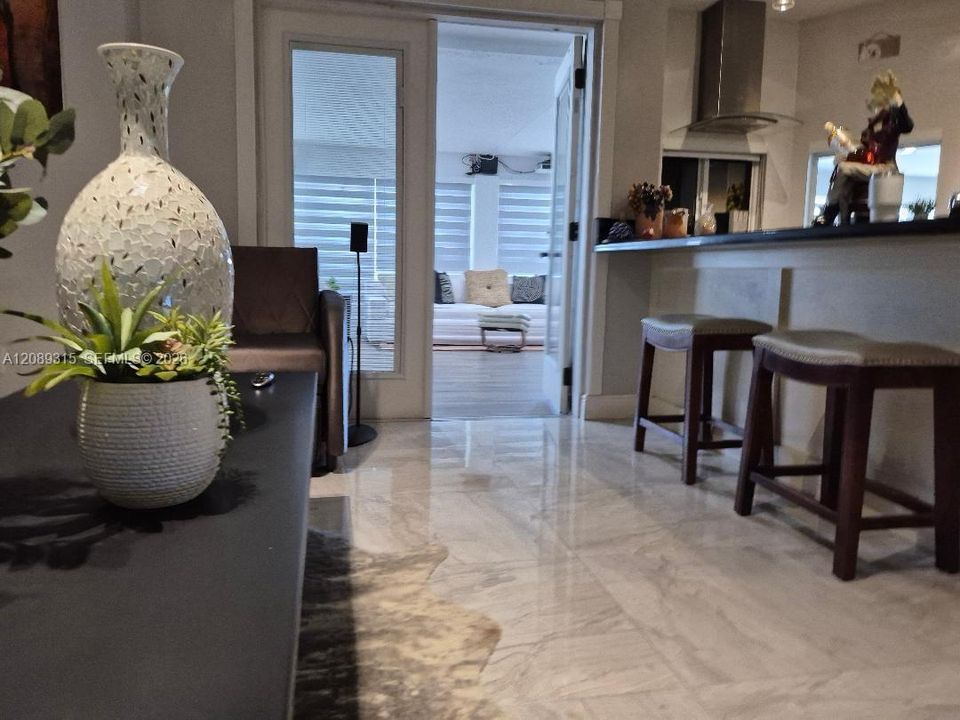 For Sale: $1,150,000 (5 beds, 2 baths, 2158 Square Feet)