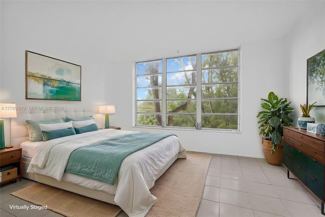 En Venta: $175,900 (2 camas, 2 baños, 1064 Pies cuadrados)