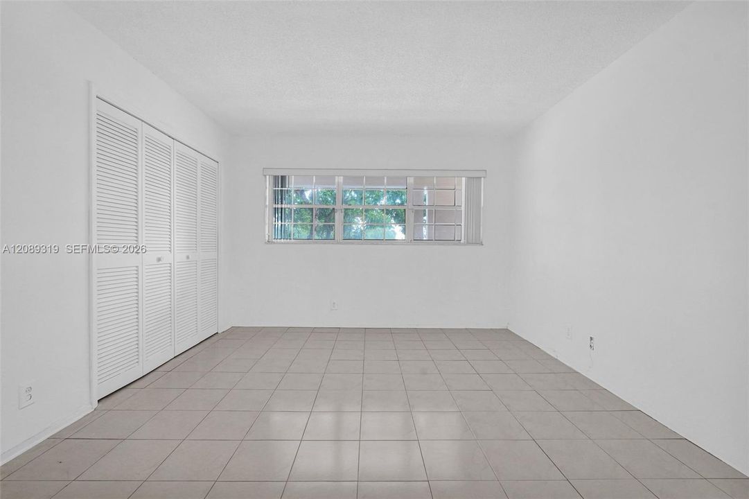 En Venta: $175,900 (2 camas, 2 baños, 1064 Pies cuadrados)