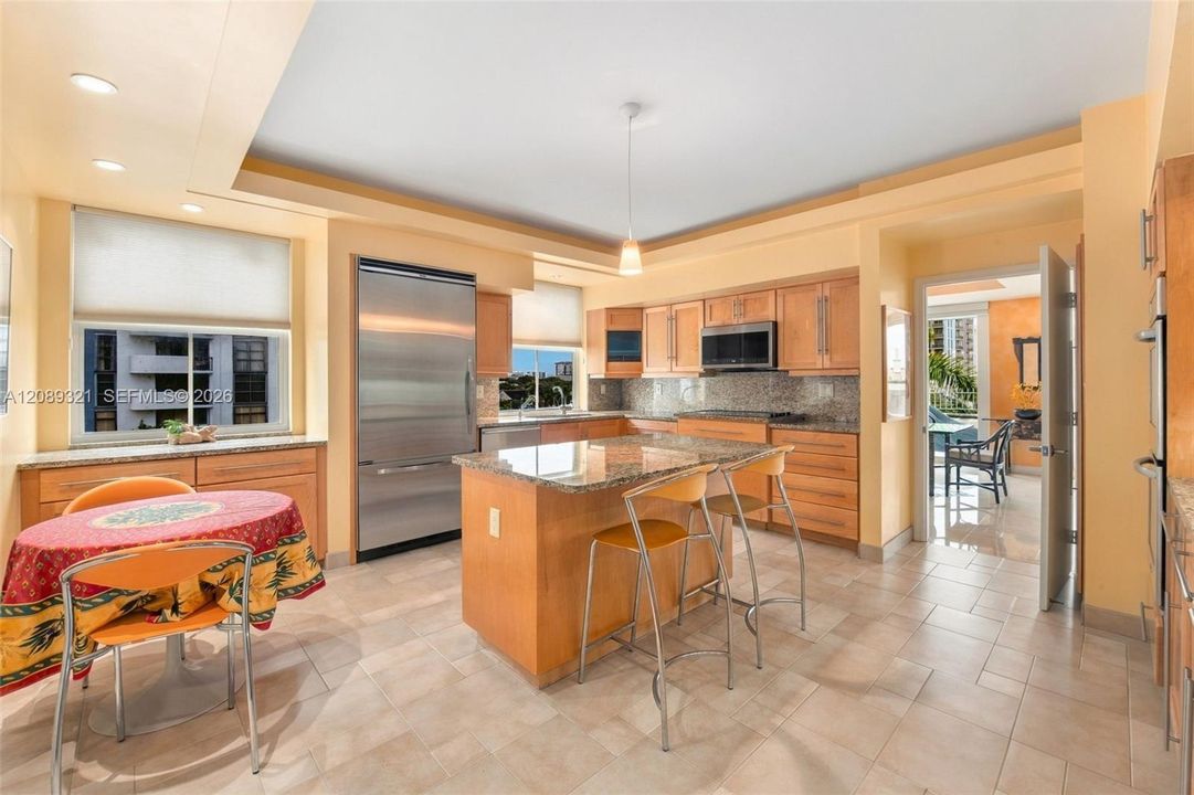 На продажу: $1,995,000 (4 спален, 3 ванн, 2860 Квадратных фут)